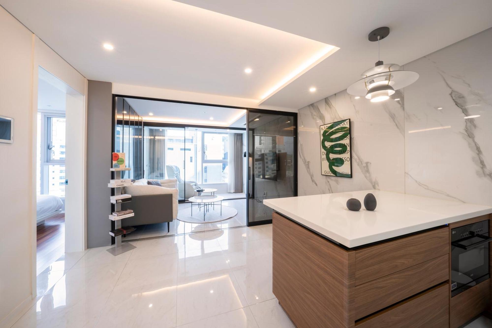 Uh Flat The Seocho Apartment Сеул Екстериор снимка