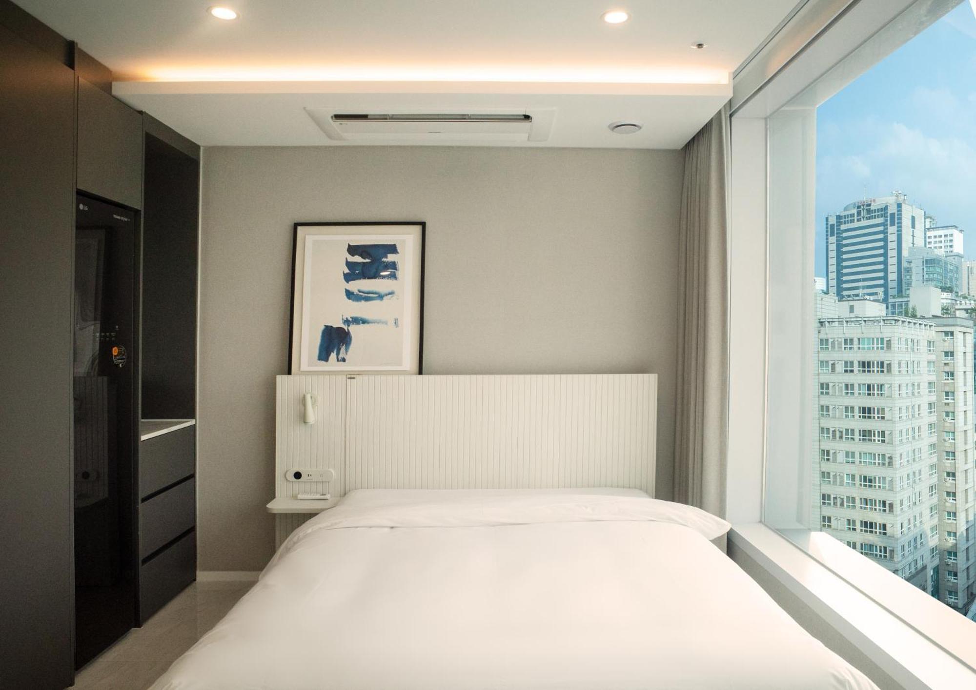 Uh Flat The Seocho Apartment Сеул Екстериор снимка