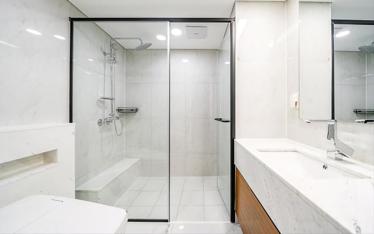 Uh Flat The Seocho Apartment Сеул Екстериор снимка