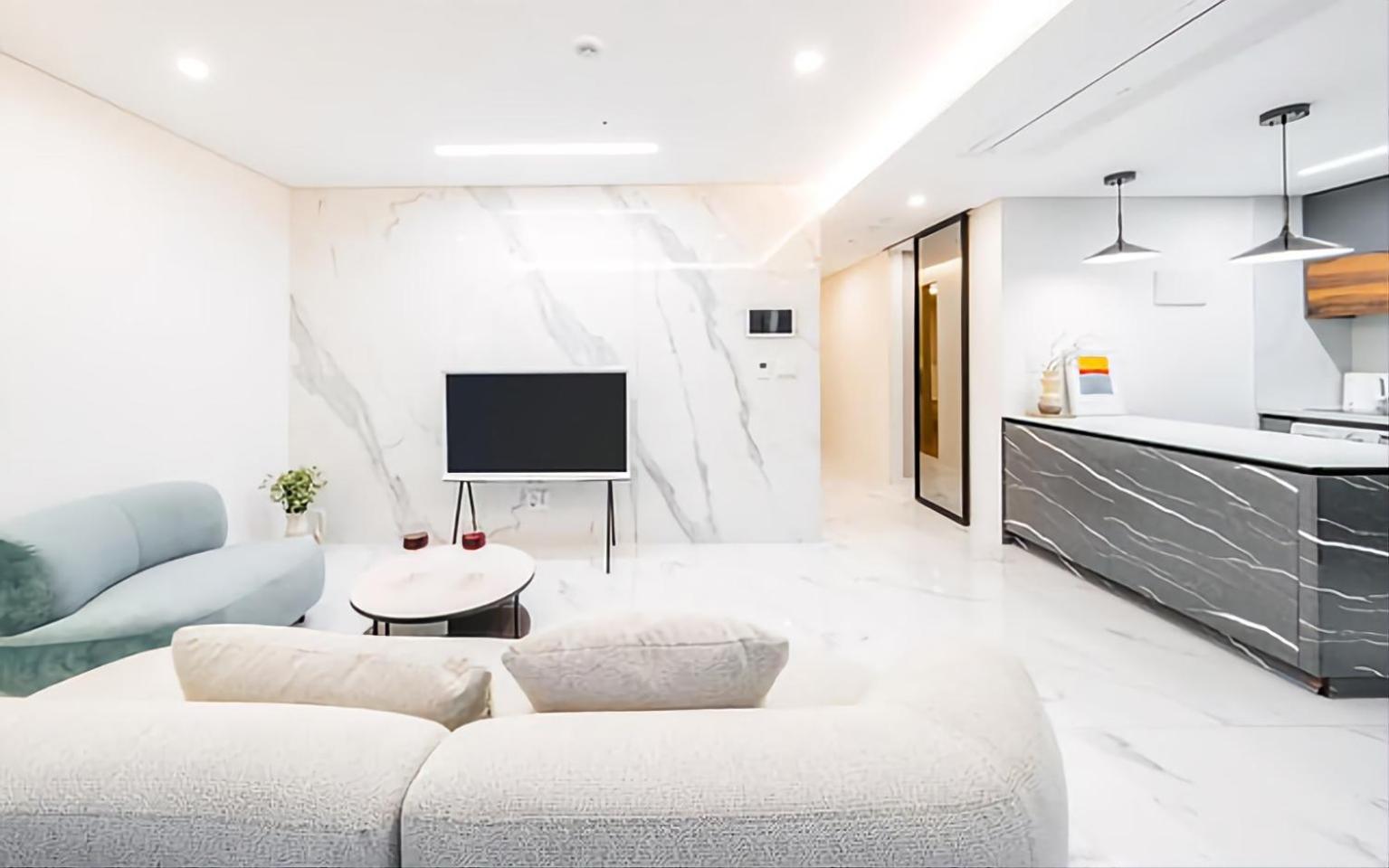 Uh Flat The Seocho Apartment Сеул Екстериор снимка